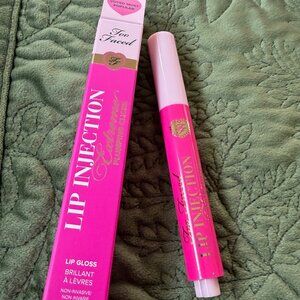 Too Faced Lip Injection Extreme Plumping Clicks Gloss Voted Most Popular nib